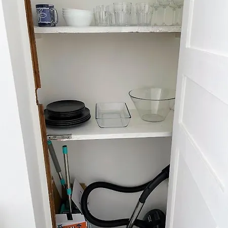 Le Cosy - T2 Avec Petite Cour Dans Centre Historique De Apartment